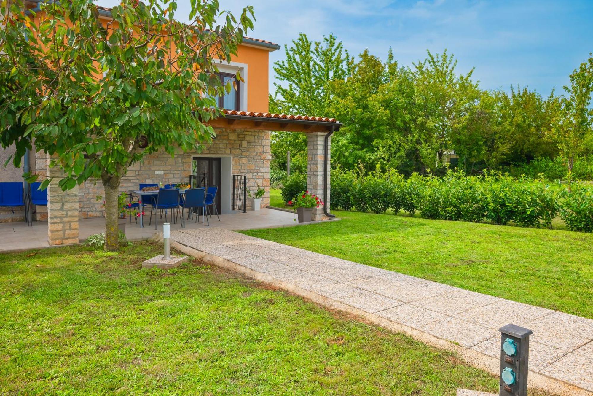 Holiday Apartment Ariella Krizanici Esterno foto